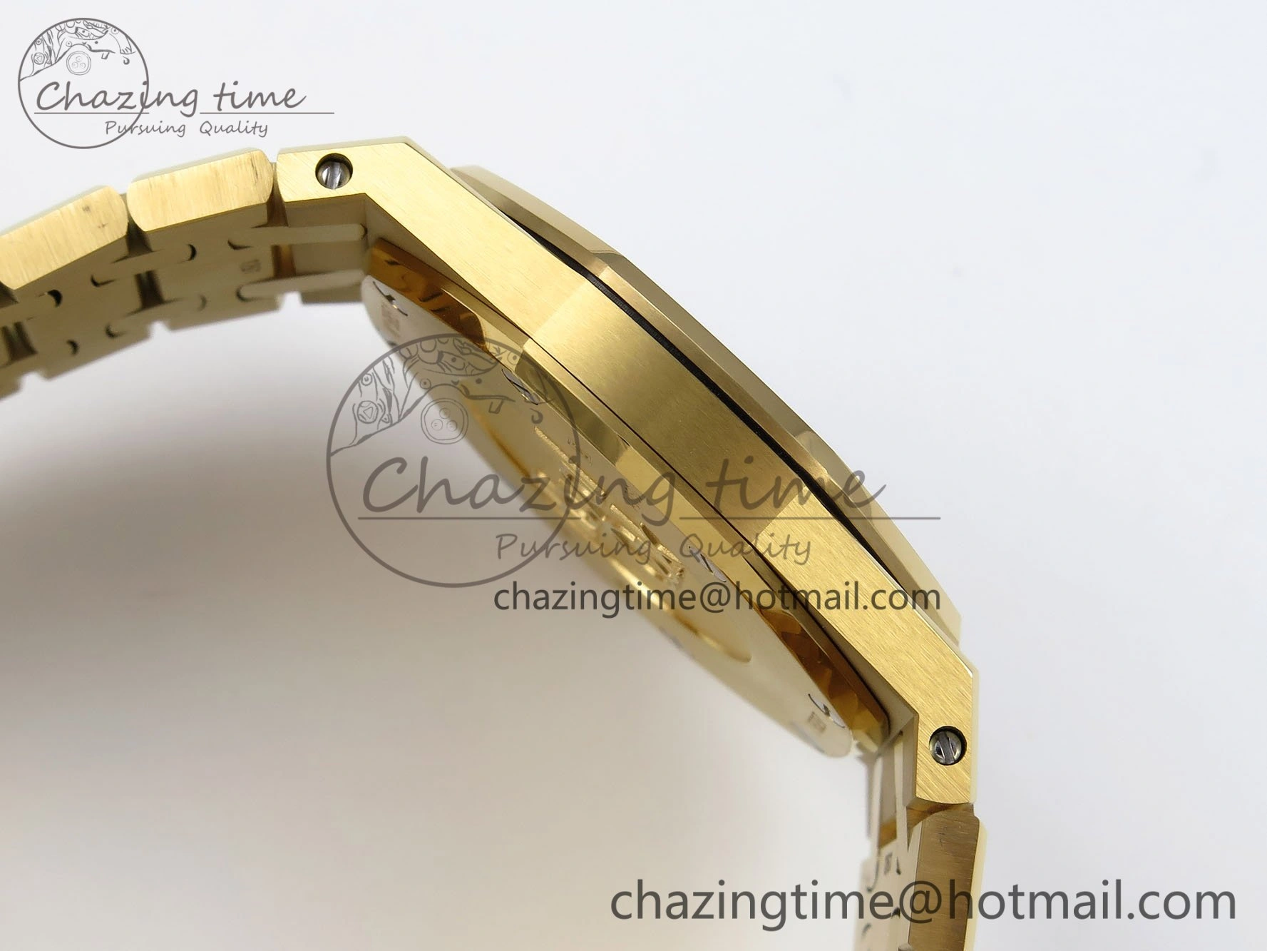 UrbanChic Lady Royal Oak 33mm 67651 Diamonds Bezel YG ZF 1:1 Best Edition White Textured Dial on YG Bracelet RONDA Quartz 4477