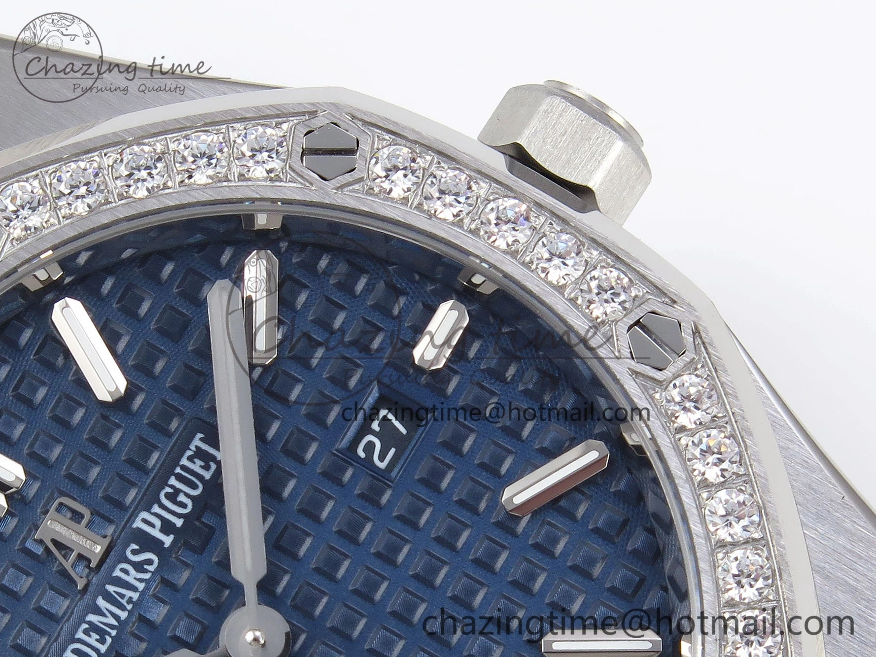 EasyMatch Lady Royal Oak 33mm 67651 Diamonds SS ZF 1:1 Best Edition Blue Textured Dial on SS Bracelet RONDA Quartz 10091