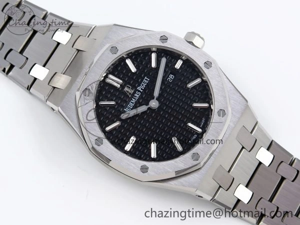 UrbanStyle Lady Royal Oak 33mm 67651 SS ZF 1:1 Best Edition Black Textured Dial on SS Bracelet RONDA Quartz 4487