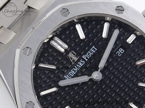 UrbanStyle Lady Royal Oak 33mm 67651 SS ZF 1:1 Best Edition Black Textured Dial on SS Bracelet RONDA Quartz 4487