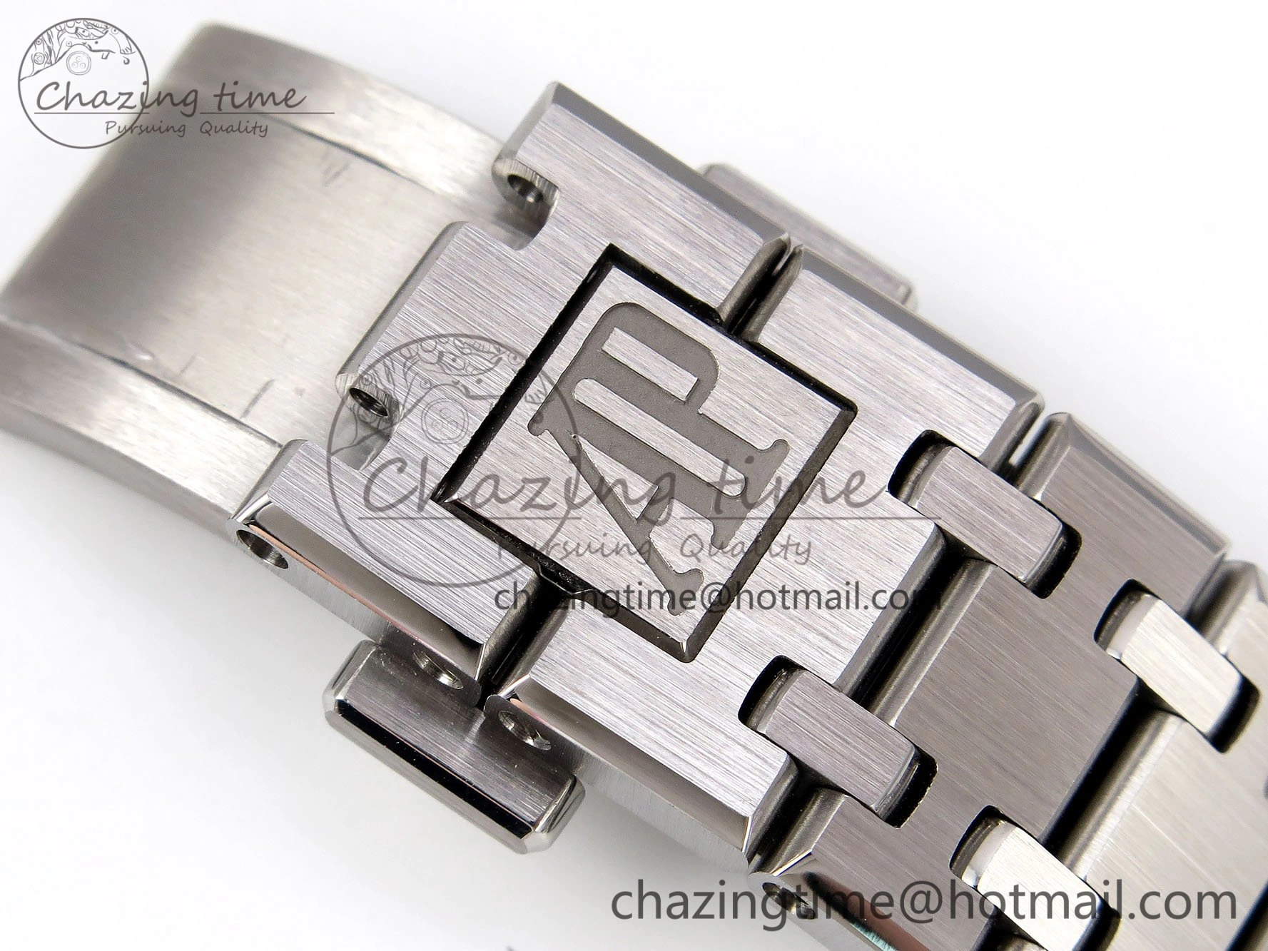 Lady Royal Oak 33mm 67651 SS ZF 1:1 Best Edition Purple Red Textured Dial on SS Bracelet RONDA Quartz WaterResistant 4485