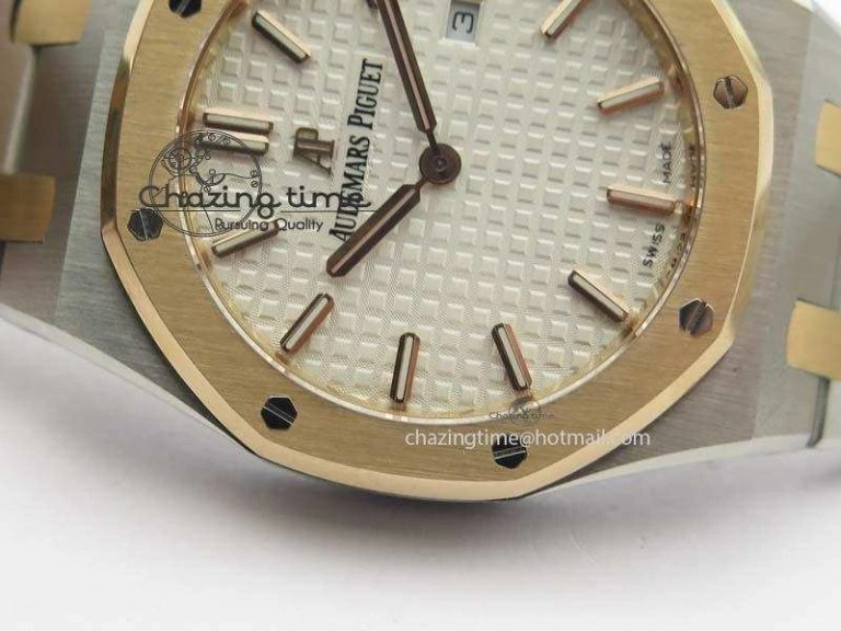 Seasonal Lady Royal Oak 33mm SS JF 1:1 Best Edition RG Bezel Silver Textured Dial On SS RG Bracelet Swiss Quartz 5039
