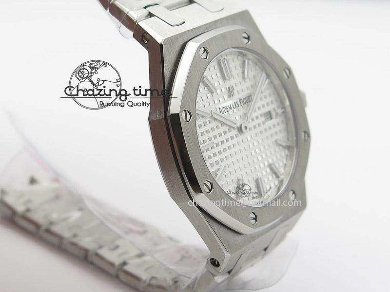 ComfortFit Lady Royal Oak 33mm SS Silver Textured Dial on SS Bracelet RONDA Quartz 5145