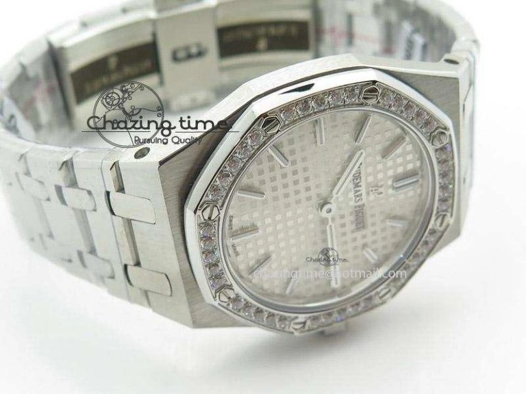 Lady Royal Oak 33mm SS White Textured Dial Diamonds Bezel on bracelet RONDA Quartz Trendy 5142