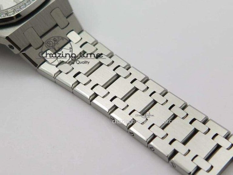 Lady Royal Oak 33mm SS White Textured Dial Diamonds Bezel on bracelet RONDA Quartz Trendy 5142
