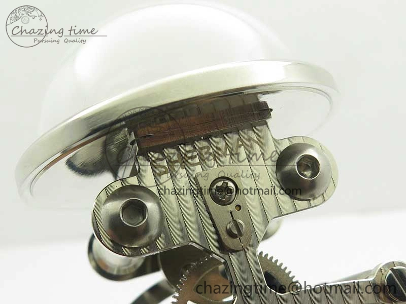 MB&F Sherman ‘Happy Robot’ Clock By ZF FlexibleFit 7603
