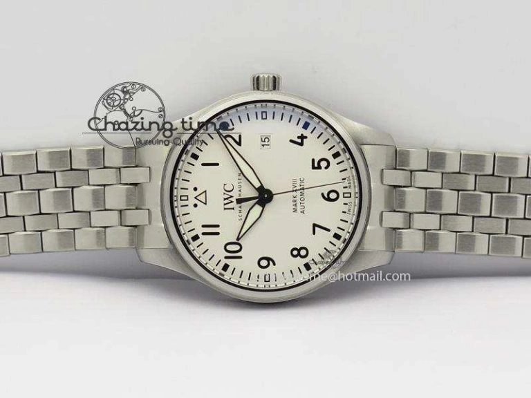 Mark XVIII IW327002 SS Mk Maker Best Edition White Dial On SS Bracelet A Snug 7300