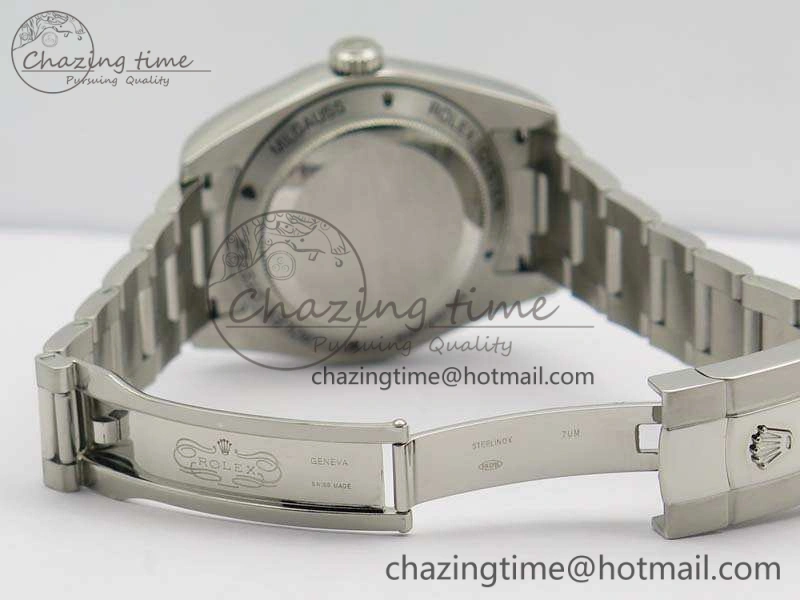 GoAnywhere Milgauss 116400 GV ARF 1:1 Best Edition Green Sapphire Blue Dial On SS Bracelet A 3550