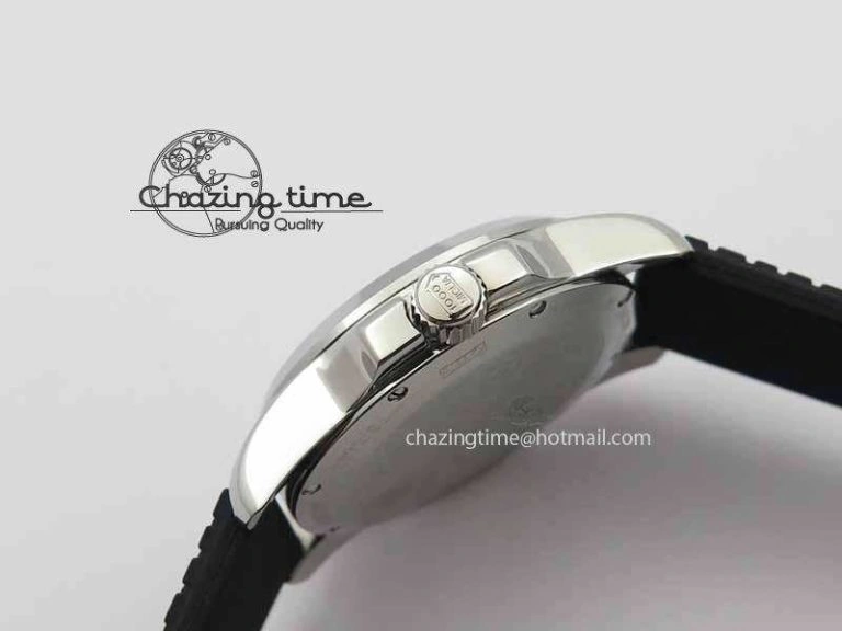 DailyWear Mille Miglia SS Real Power Reserve Display Black Dial On Black Rubber Strap A 6405