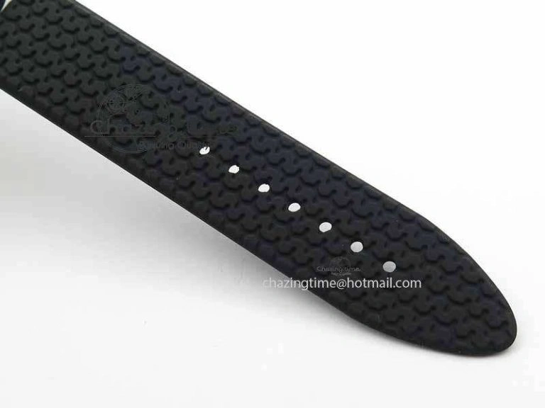 Mille Miglia SS Real Power Reserve Display Black Textured Dial On Black Rubber Strap A ComfortFit 6403