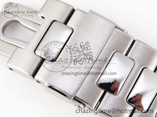 NAUTILUS 5990 SS SPPF 1:1 BEST EDITION BLUE DIAL ON SS BRACELET A28-520 CLONE HighPerformance 8783