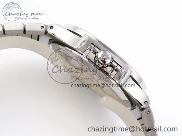 TravelReady NAUTILUS 7118 LADIES SS PPF 1:1 BEST EDITION BLUE DIAL DIAMONDS BEZEL ON SS BRACELET 324CS 8770