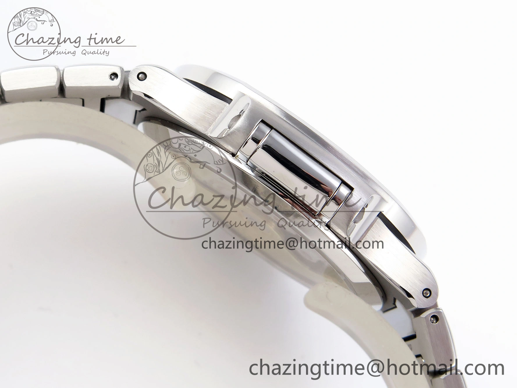 TravelReady NAUTILUS 7118 LADIES SS PPF 1:1 BEST EDITION BLUE DIAL DIAMONDS BEZEL ON SS BRACELET 324CS 8770