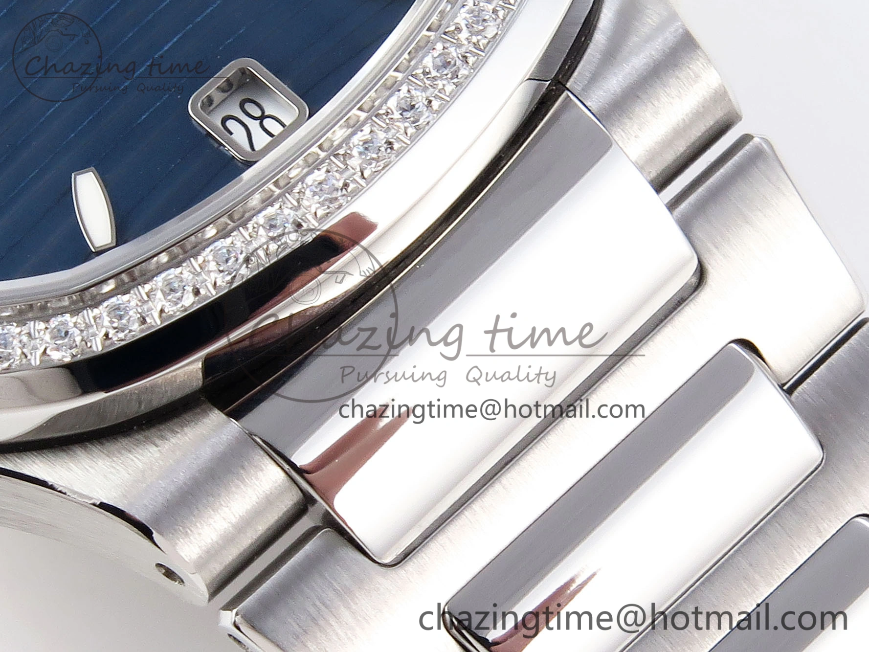 TravelReady NAUTILUS 7118 LADIES SS PPF 1:1 BEST EDITION BLUE DIAL DIAMONDS BEZEL ON SS BRACELET 324CS 8770