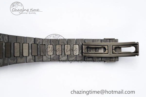 Sporty Nautilus 5711 DIW Carbon DIWF 1:1 Best Edition Black Textured Dial on Carbon PVD Bracelet 324CS 8826
