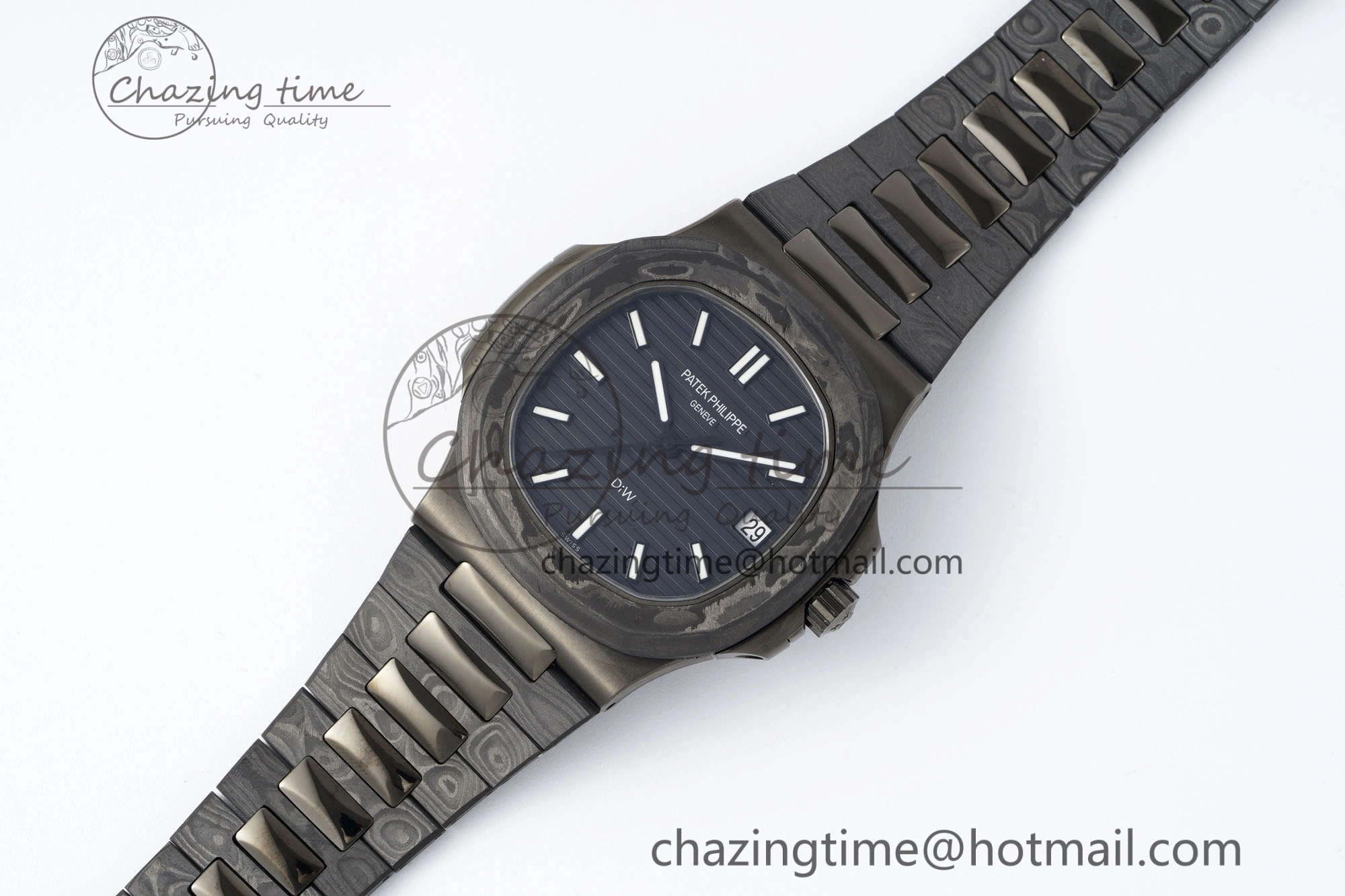 Sporty Nautilus 5711 DIW Carbon DIWF 1:1 Best Edition Black Textured Dial on Carbon PVD Bracelet 324CS 8826