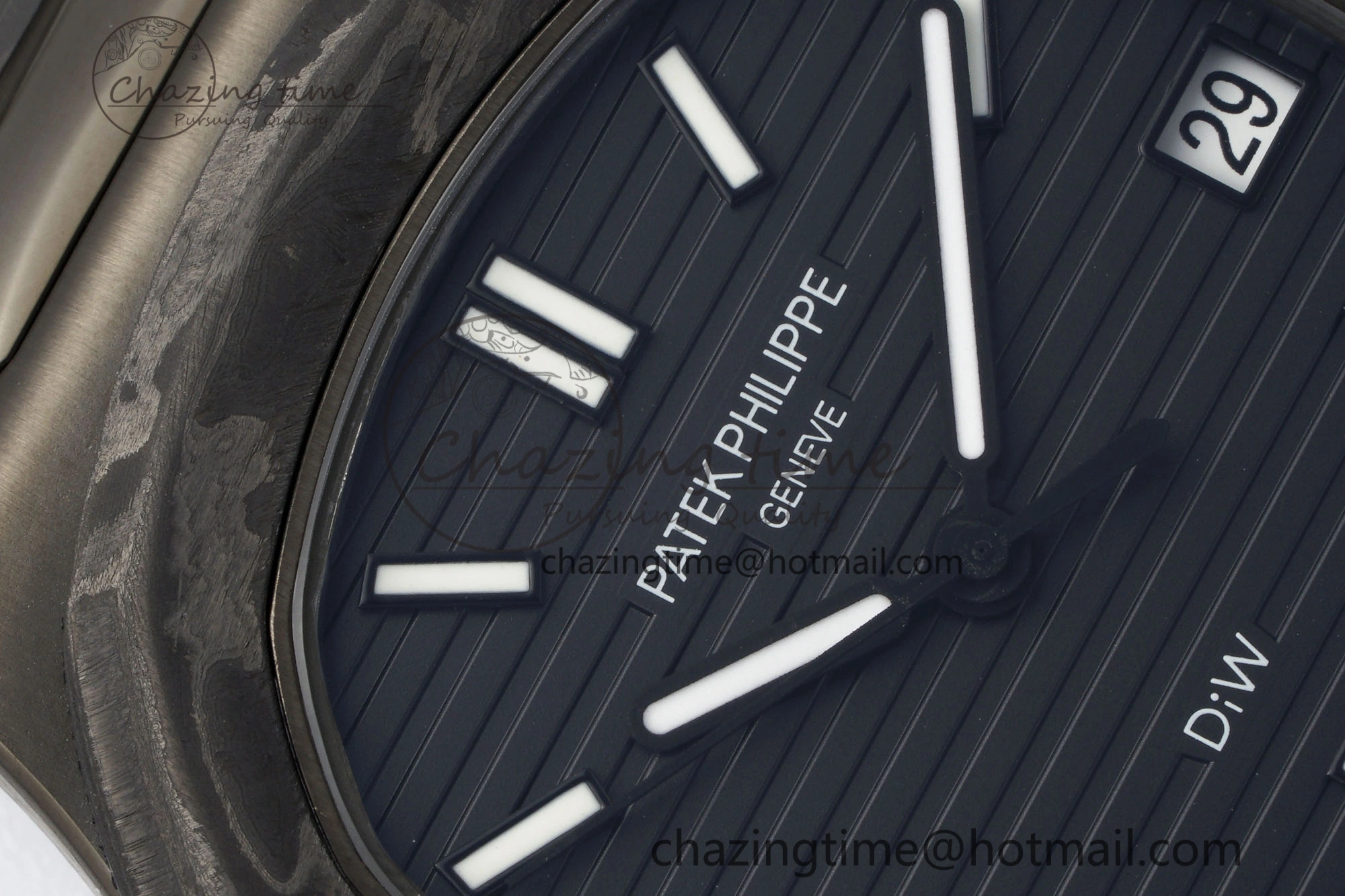 Sporty Nautilus 5711 DIW Carbon DIWF 1:1 Best Edition Black Textured Dial on Carbon PVD Bracelet 324CS 8826