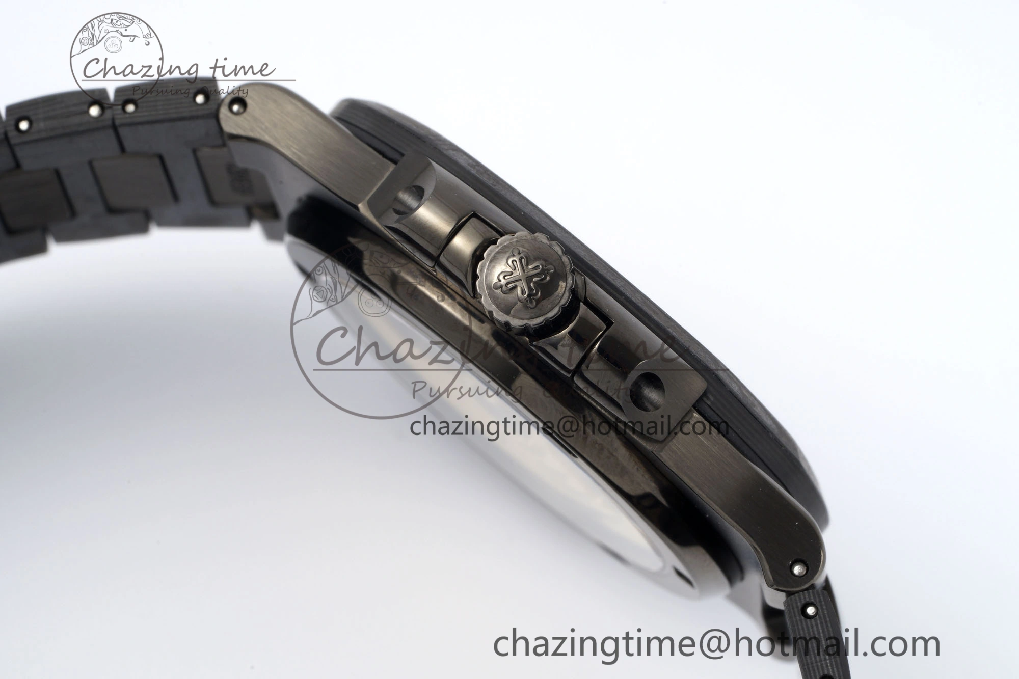 Sporty Nautilus 5711 DIW Carbon DIWF 1:1 Best Edition Black Textured Dial on Carbon PVD Bracelet 324CS 8826