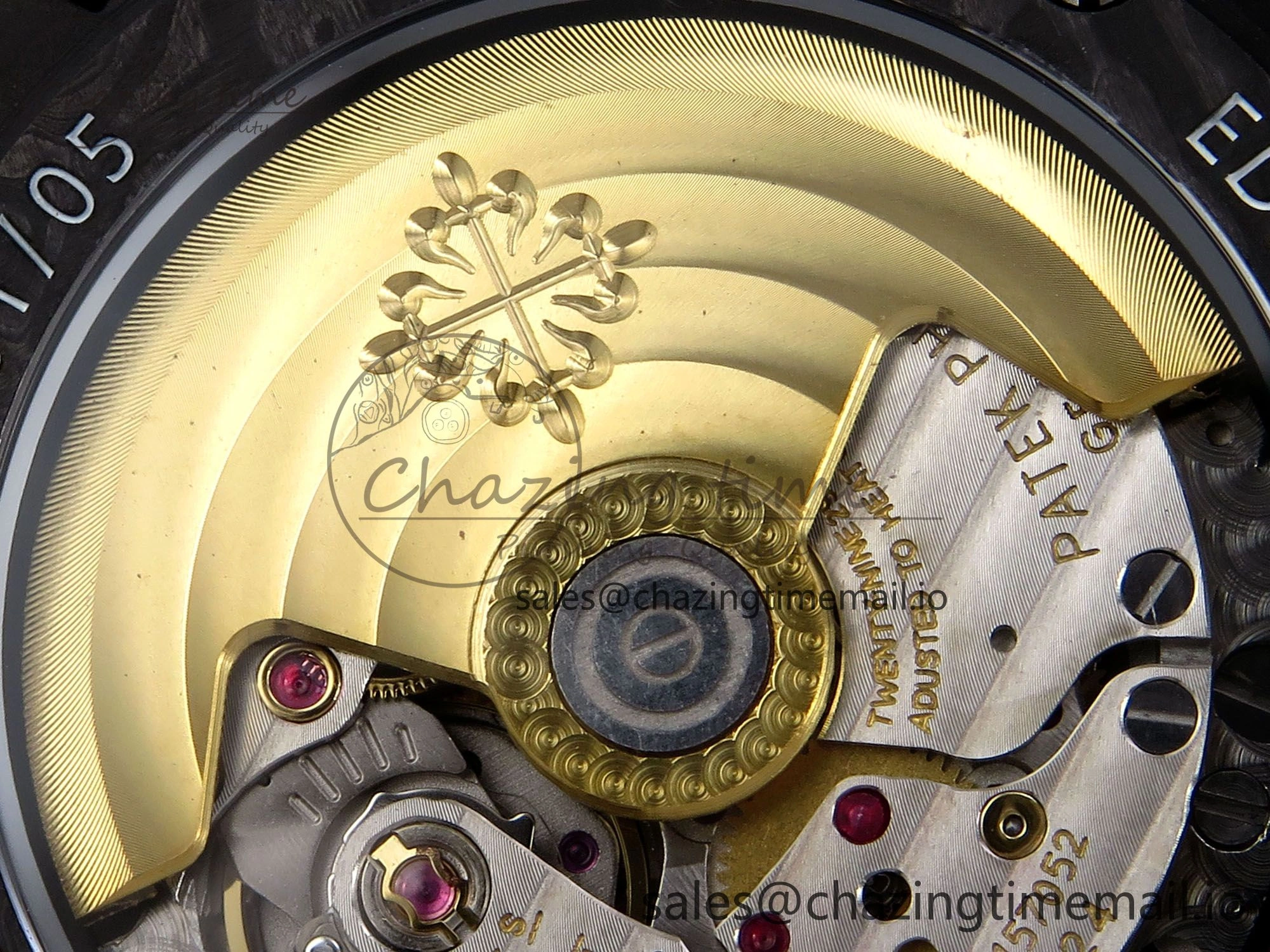 Nautilus 5711 DIW Carbon DIWF 1:1 Best Edition Green Textured Dial On Carbon Bracelet 324CS DailyWear 8693