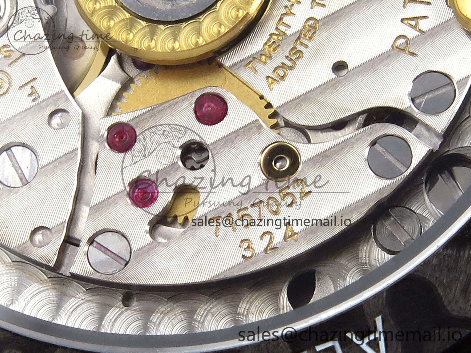 Nautilus 5711 DIW Carbon DIWF 1:1 Best Edition Green Textured Dial On Carbon Bracelet 324CS DailyWear 8693