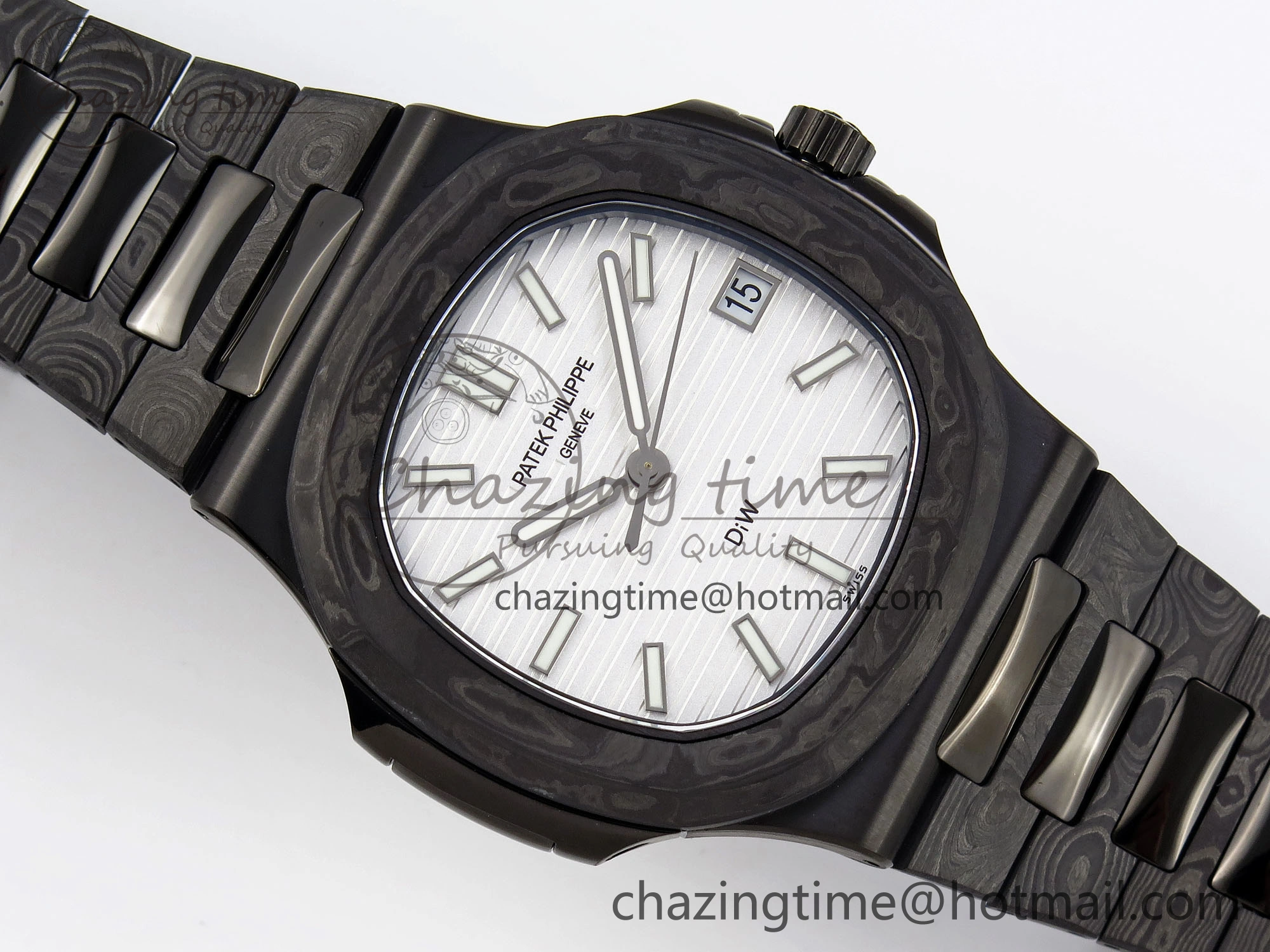 Nautilus 5711 DIW Carbon DIWF 1:1 Best Edition White Textured Dial on Carbon PVD Bracelet 324CS Stretchable 8792