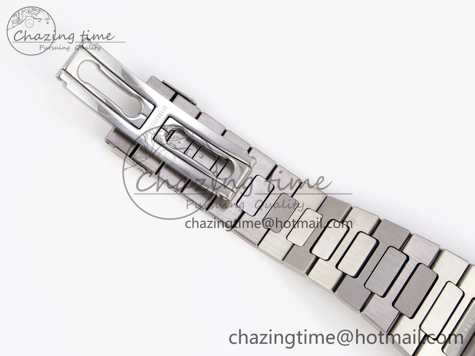 Nautilus 5711 SS GPF 1:1 Best Edition Gray Dial Green Diamonds Bezel on SS Bracelet 324CS Comfortable 8789