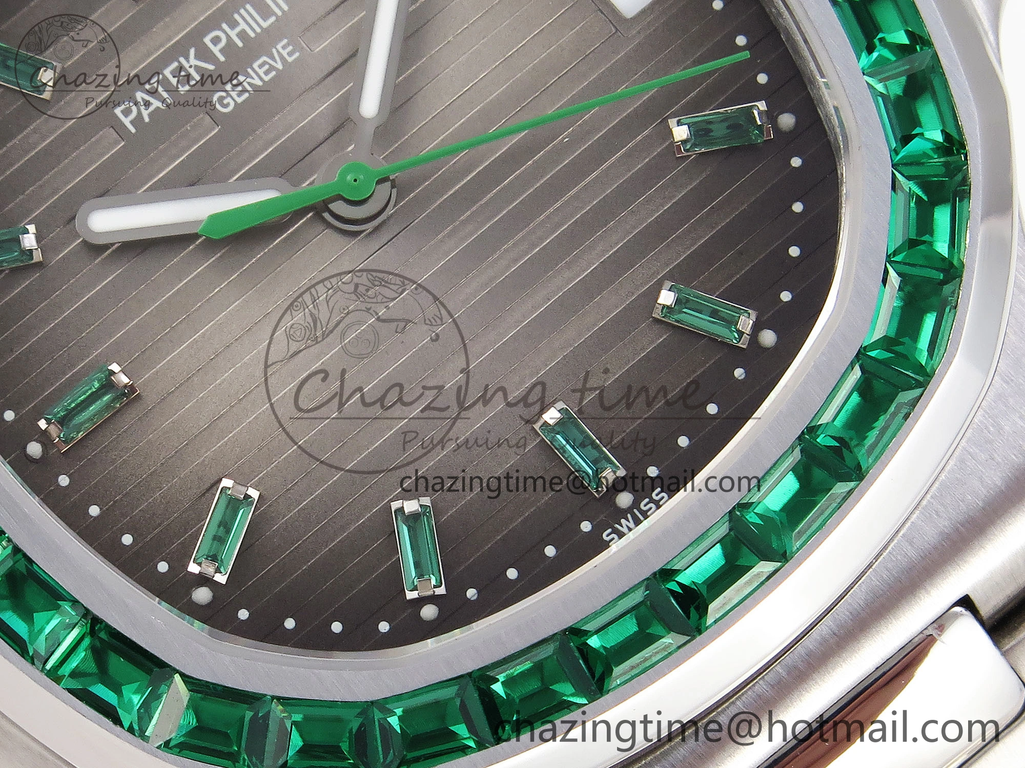 Nautilus 5711 SS GPF 1:1 Best Edition Gray Dial Green Diamonds Bezel on SS Bracelet 324CS Comfortable 8789