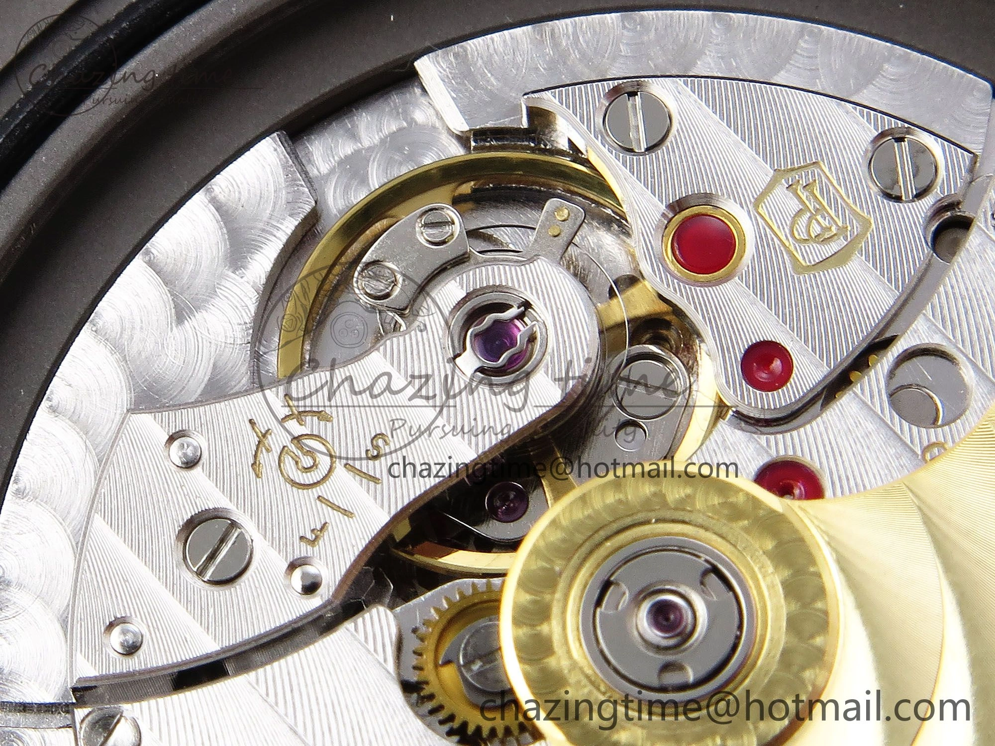 Nautilus 5711 1A-014 PPF 1:1 Best Edition Green Textured Dial on SS Bracelet Super Clone 26-330 V RelaxedFit 8727