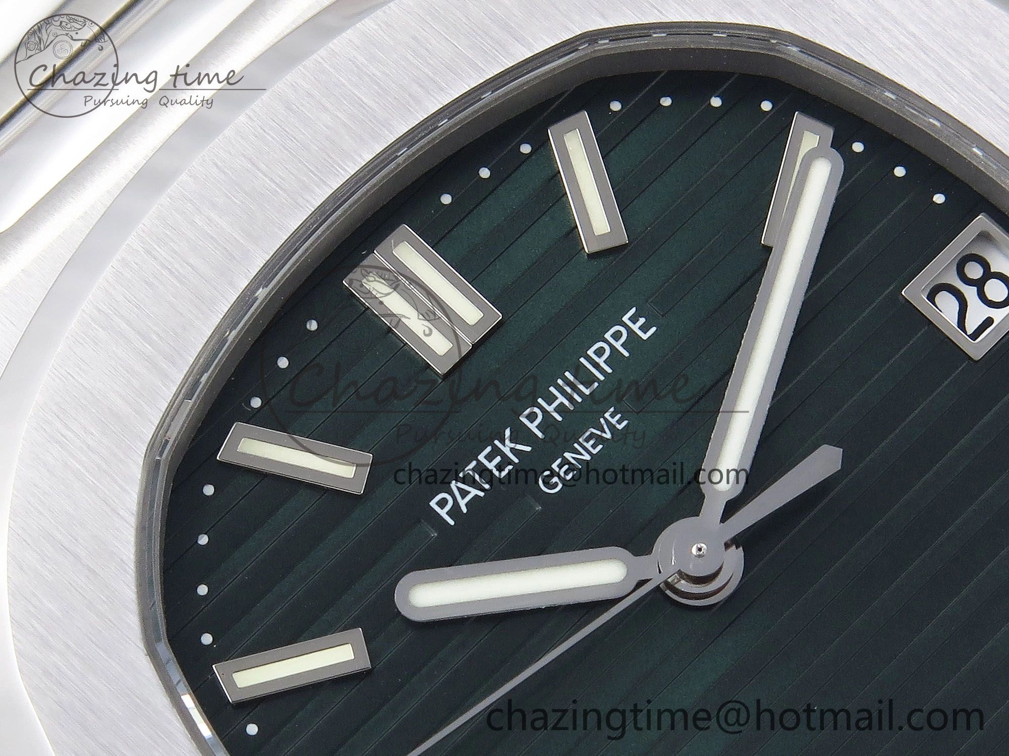 Nautilus 5711 1A-014 PPF 1:1 Best Edition Green Textured Dial on SS Bracelet Super Clone 26-330 V RelaxedFit 8727