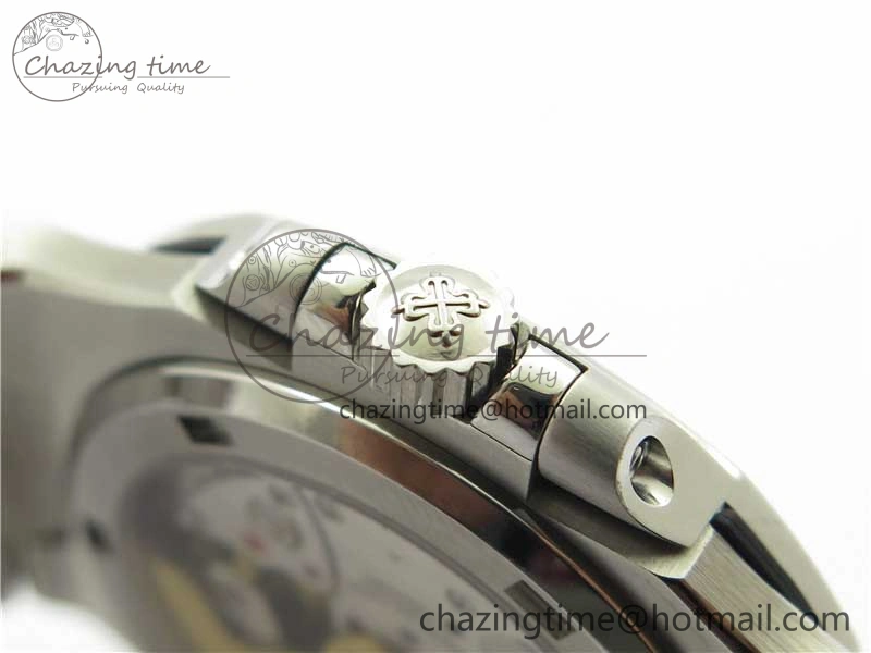ZipUp Nautilus 5711 1A 3KF 1:1 Best Edition White Textured Dial on SS Bracelet A324 Super Clone V 8882