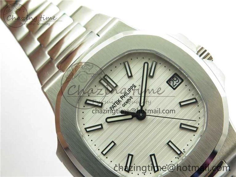 ZipUp Nautilus 5711 1A 3KF 1:1 Best Edition White Textured Dial on SS Bracelet A324 Super Clone V 8882