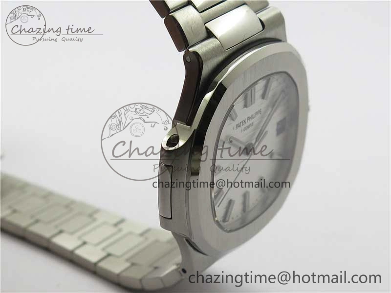 ZipUp Nautilus 5711 1A 3KF 1:1 Best Edition White Textured Dial on SS Bracelet A324 Super Clone V 8882
