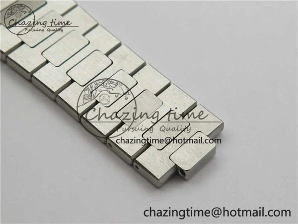 Nautilus 5711 1A GRF Best Edition White Dial on SS Bracelet A324CS (Free box) V NewStyle 8903