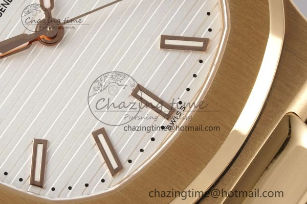 SunProtective Nautilus 5711 1R PPF 1:1 Best Edition White Textured Dial on Brown Rubber Strap 324CS V 8805