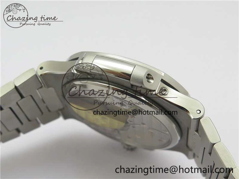 StreetReady Nautilus 5712 SS PPF 1:1 Best Edition Blue Dial on SS Bracelet A 8862
