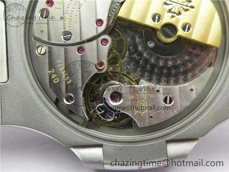 StreetReady Nautilus 5712 SS PPF 1:1 Best Edition Blue Dial on SS Bracelet A 8862