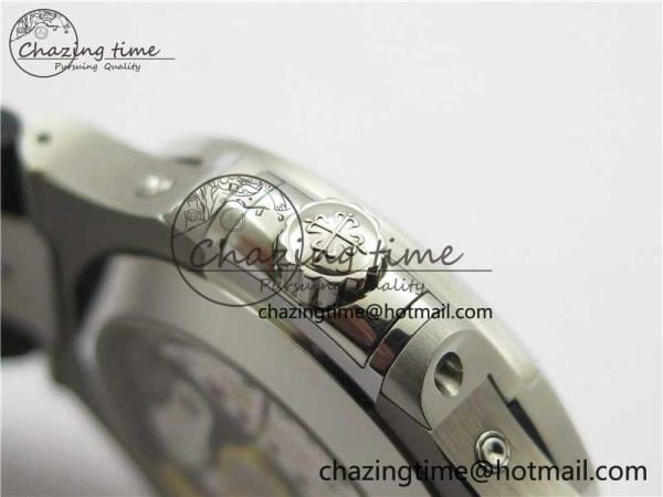 Nautilus 5726 Complicated SS GRF 1:1 Best Edition White Textured Dial on Black Rubber Strap A324 V Comfortable 8871