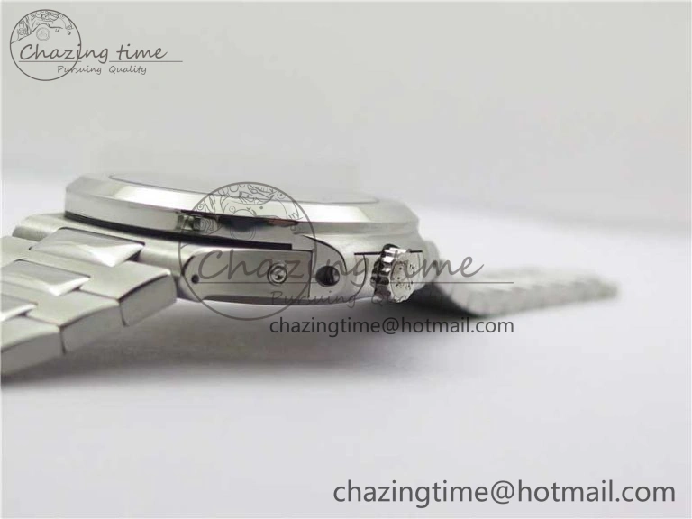 Nautilus 5726 Complicated SS GRF 1:1 Best Edition White Textured Dial on SS Bracelet A324 V Breathable 8875