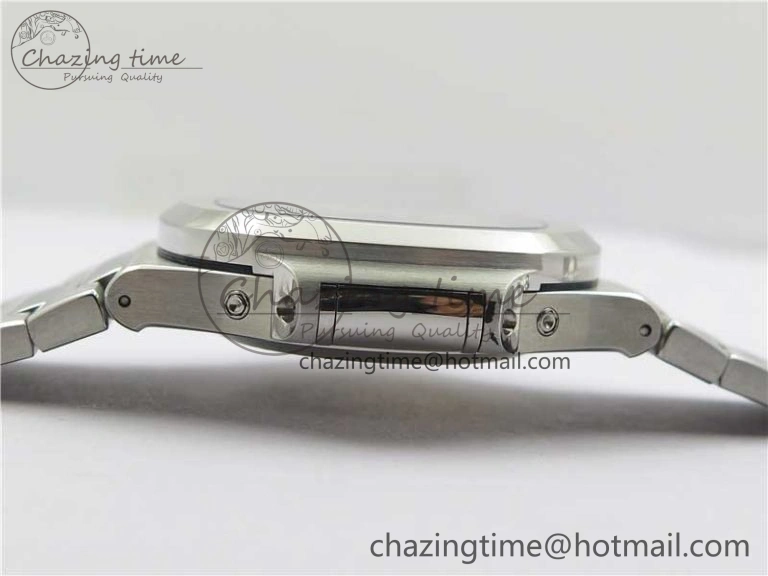 Nautilus 5726 Complicated SS GRF 1:1 Best Edition White Textured Dial on SS Bracelet A324 V Breathable 8875