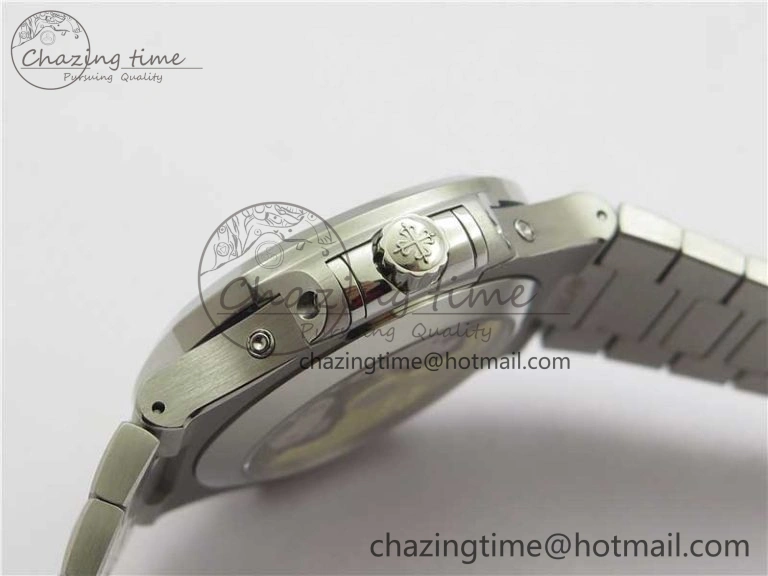 Nautilus 5726 Complicated SS GRF 1:1 Best Edition White Textured Dial on SS Bracelet A324 V Breathable 8875