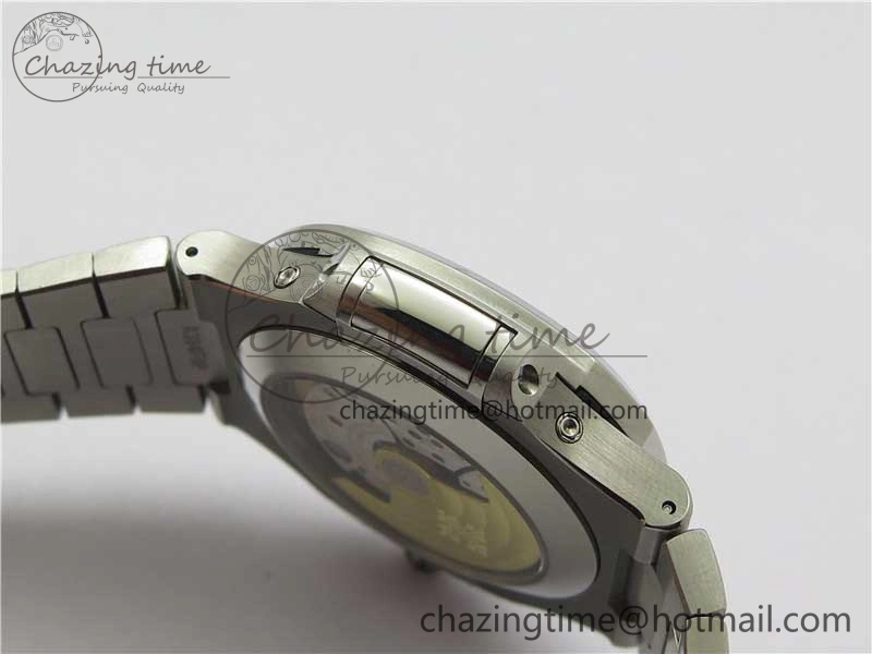 Nautilus 5726 Complicated SS GRF 1:1 Best Edition White Textured Dial on SS Bracelet A324 V Breathable 8875