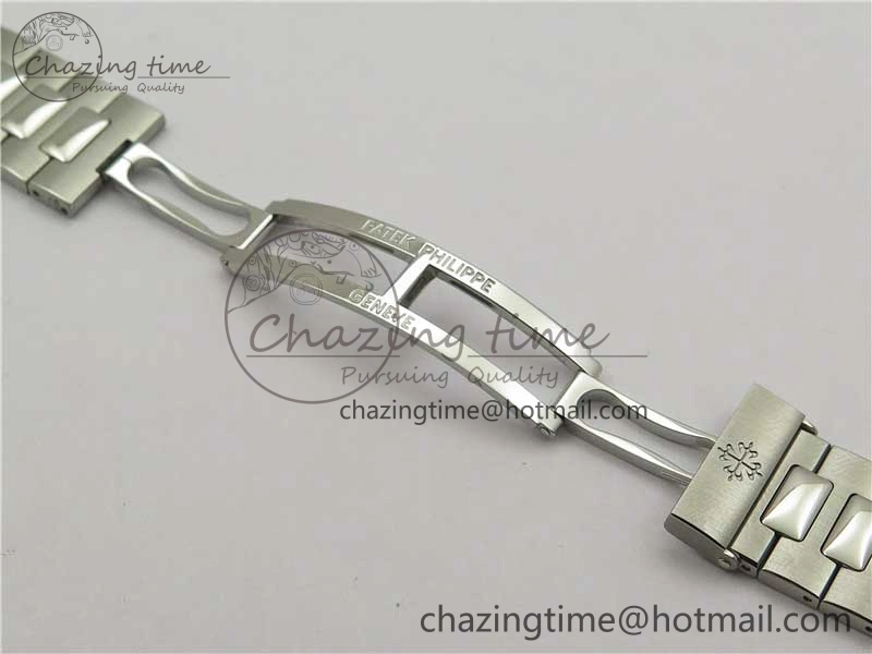 Nautilus 5726 Complicated SS GRF 1:1 Best Edition White Textured Dial on SS Bracelet A324 V Breathable 8875