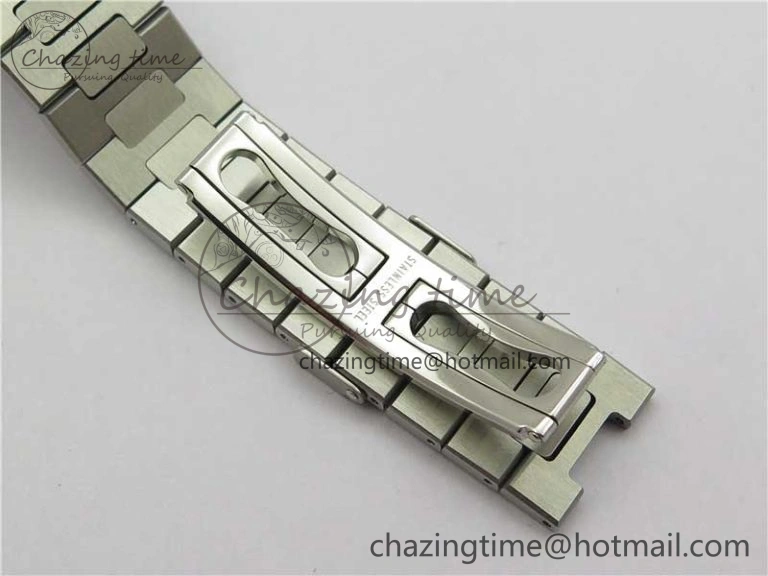 Nautilus 5726 Complicated SS GRF 1:1 Best Edition White Textured Dial on SS Bracelet A324 V Breathable 8875