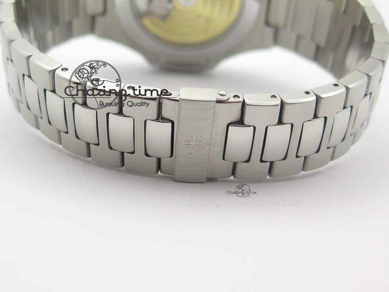 Nautilus 5726 Complicated SS Gray Textured Dial On SS Bracelet A Breathable 9070