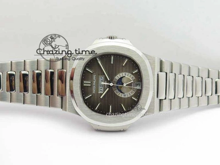 Nautilus 5726 Complicated SS Gray Textured Dial On SS Bracelet A Breathable 9070