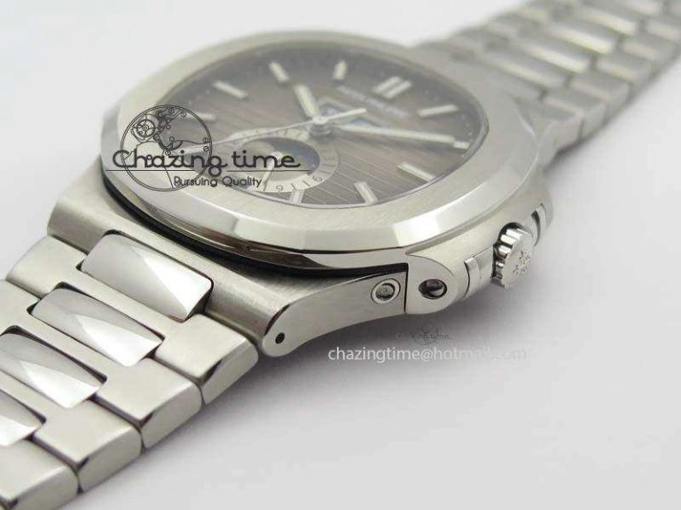 Nautilus 5726 Complicated SS Gray Textured Dial On SS Bracelet A Breathable 9070