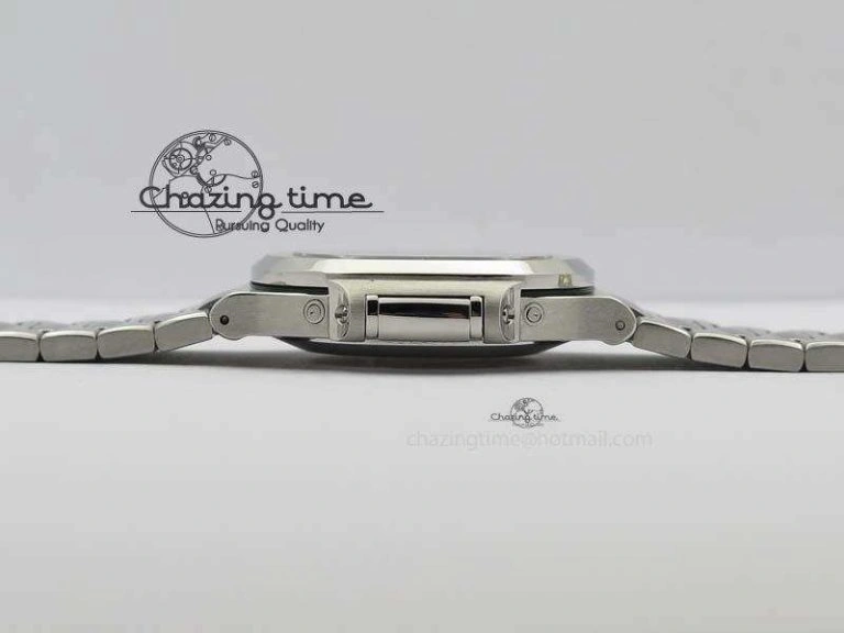 Nautilus 5726 Complicated SS Gray Textured Dial On SS Bracelet A Breathable 9070