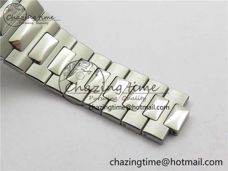Nautilus 5726 Full Function SS PPF 1:1 Best Edition White Dial on SS Bracelet A TopPick 8853
