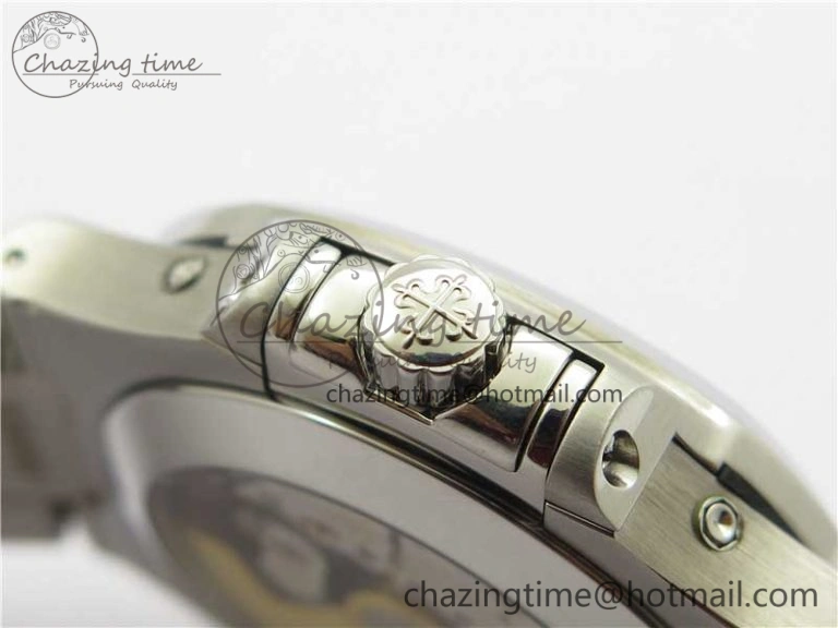 Nautilus 5726 SS V9F Best Edition Blue Dial Working Annual Calendar SS BRACELET A.324 V Sleek 8891