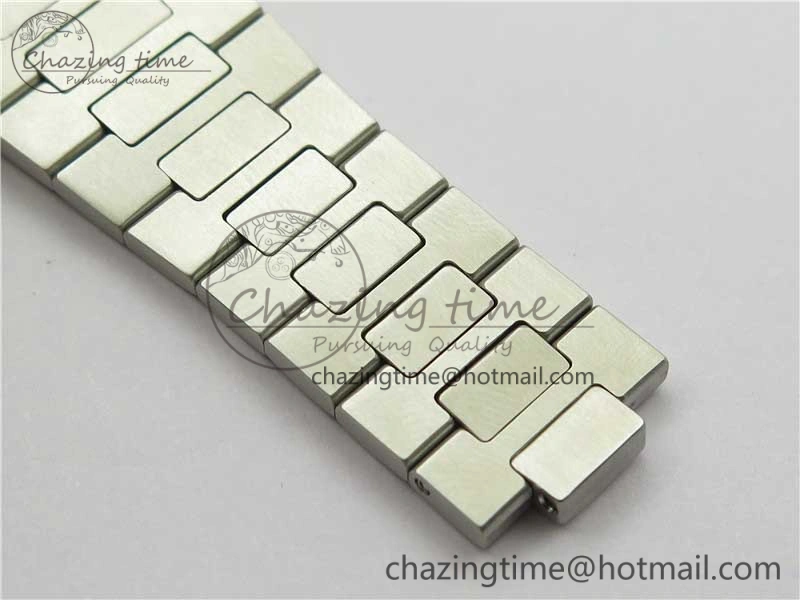 Nautilus 5726 SS V9F Best Edition Blue Dial Working Annual Calendar SS BRACELET A.324 V Sleek 8891